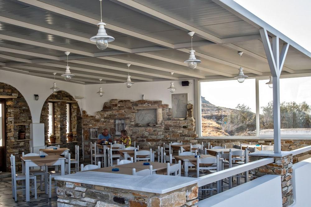 Porto Raphael Residences&Suites Agios Ioannis (Tinos) Exterior foto